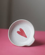 Load image into Gallery viewer, Heart Speckled Spoon Rest