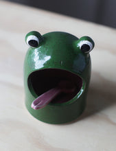 Load image into Gallery viewer, Frog Salt Cellar
