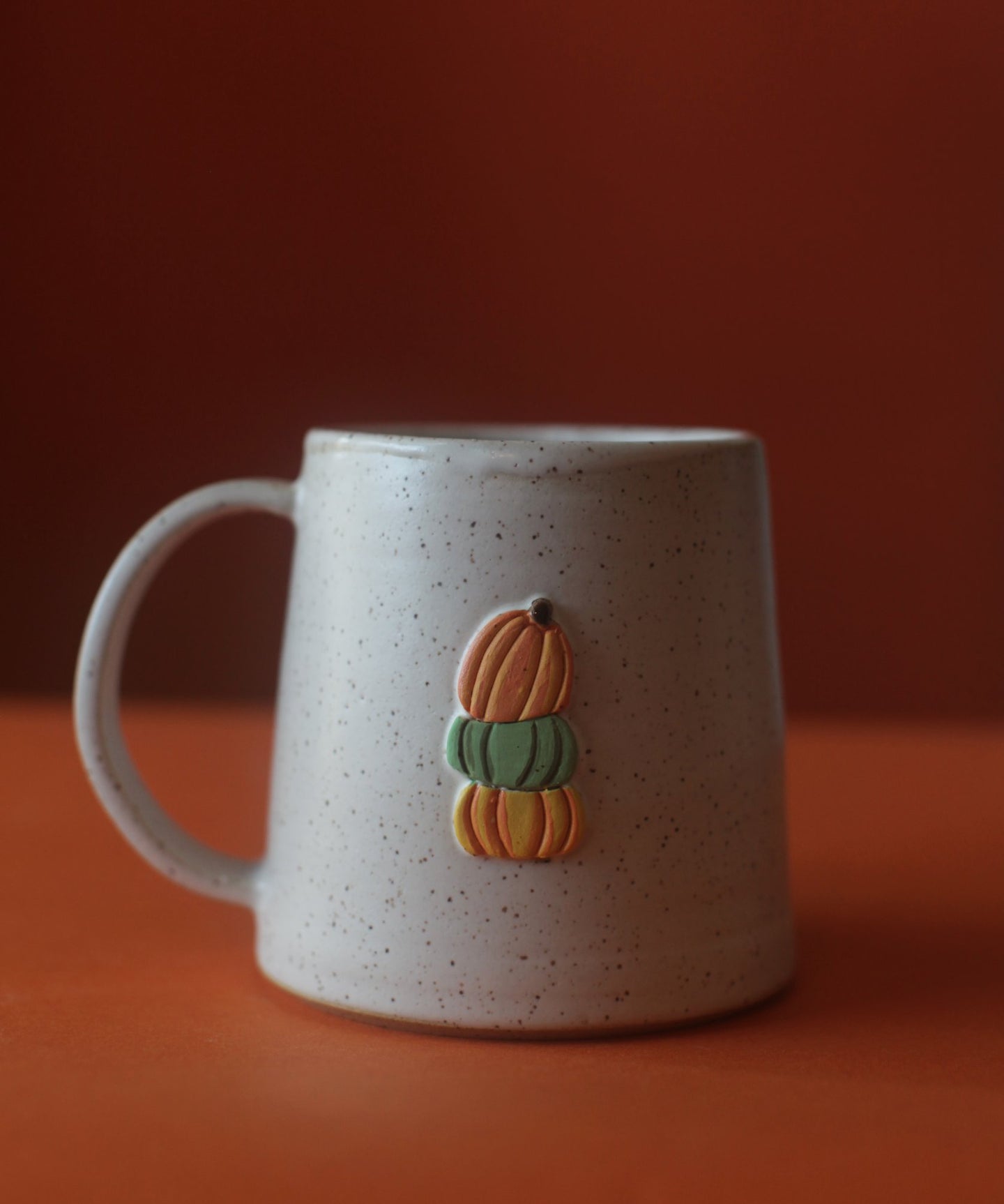 Stacked Pumpkkin Illustrated Mug