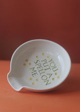 Load image into Gallery viewer, Hallowe&#39;en Spoon Rests
