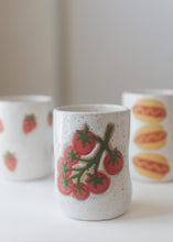 Load image into Gallery viewer, Illustrated Pinch Tumblers
